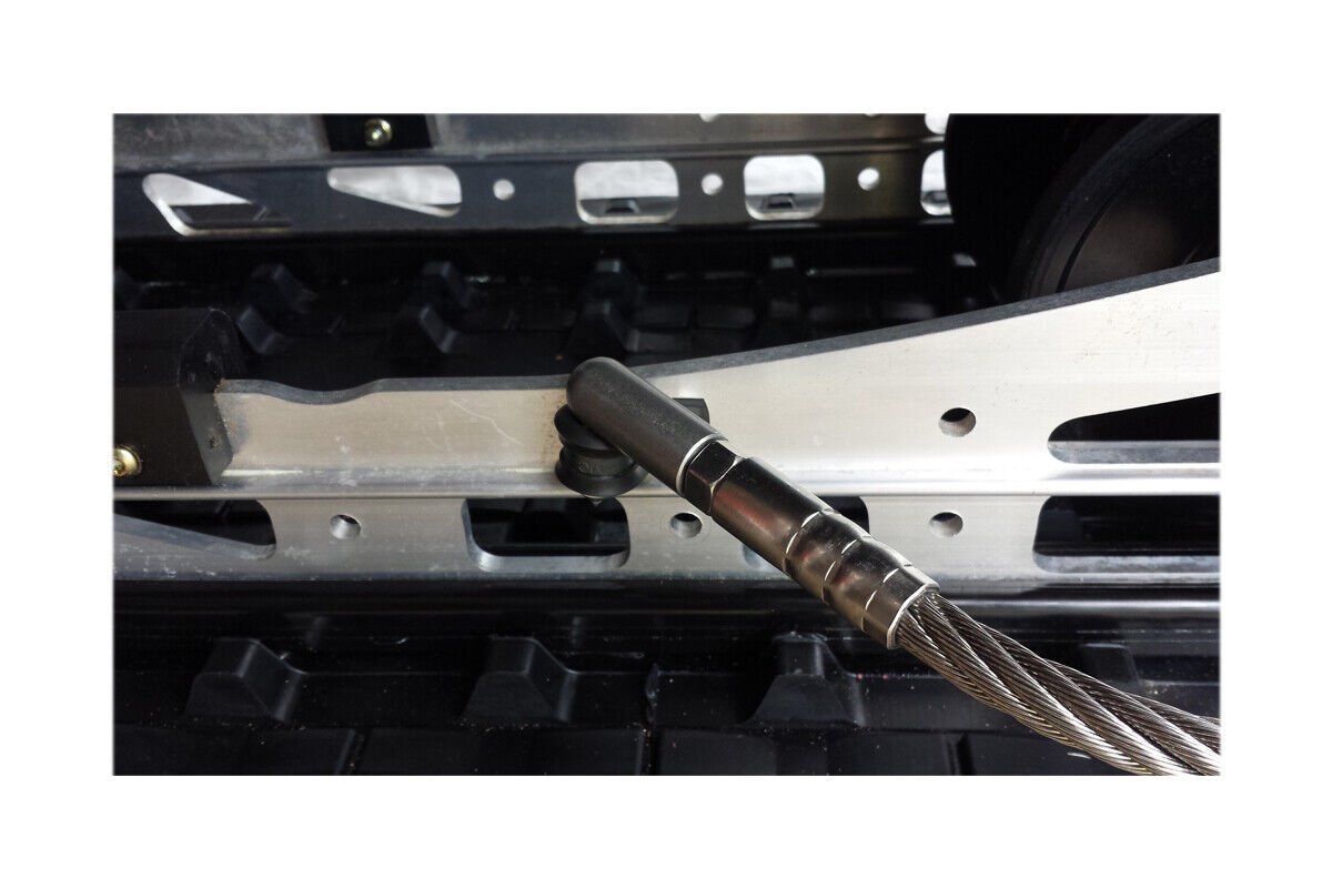 STRAIGHTLINE ICE SCRATCHER RAIL SAVER TIP HOLDERS (PAIR) 185-108