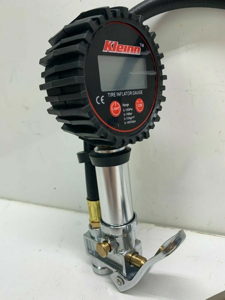 INSTOCK Kleinn 59830 Tire Gauge With Pressure Relief